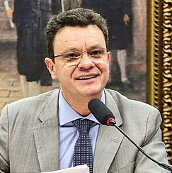 Foto oficial de Odair Cunha