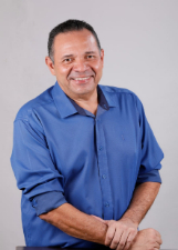 Foto oficial de Manoel Moraes