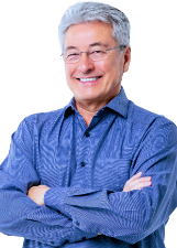 Foto oficial de Roberto Hashioka