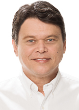 Foto oficial de Zé Guilherme
