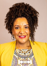 Foto oficial de Renata Souza