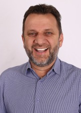 Foto oficial de Jerry Comper