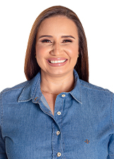 Foto oficial de Alliny Serrão