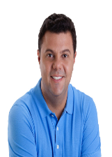 Foto oficial de Luciano Simões