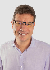 Foto oficial de Renato Roseno