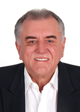 Foto oficial de Dr. Lucílvio Girão