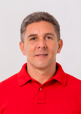 Foto oficial de Emivaldo