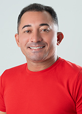 Foto oficial de Lucivaldo Barros