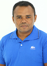Foto oficial de Valmir do Zé Henrique