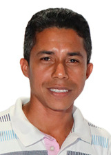 Foto oficial de Irmão Pitico