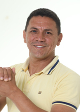 Foto oficial de Fabinho
