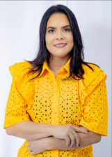 Foto oficial de Karinne Andrade