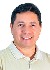 Foto oficial de Denis Araujo