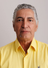 Foto oficial de James Teixeira