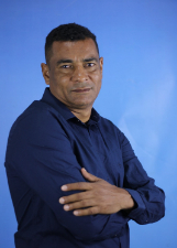 Foto oficial de Professor Washington