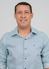 Foto oficial de Valdir Fischer