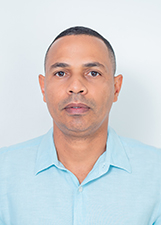 Foto oficial de Carlos Alessando Lê da Obra