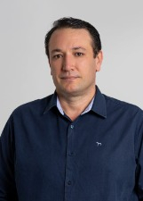 Foto oficial de Zé Lourenço