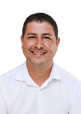 Foto oficial de Daniel Esquivel