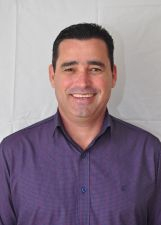 Foto oficial de Ueder Angola