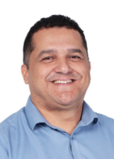 Foto oficial de Léo Santoro
