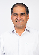 Foto oficial de Helio Acosta
