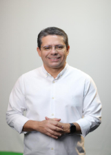 Foto oficial de Alexandre Vasconcellos