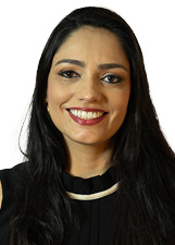 Foto oficial de Lais Carvalho Advogada