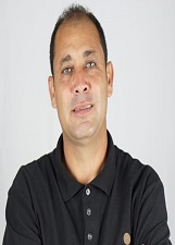 Foto oficial de Delei do Contrato