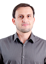 Foto oficial de Rony