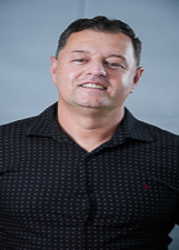 Foto oficial de Carlinhos Play Boy