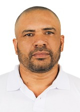 Foto oficial de Kim Santo Antônio