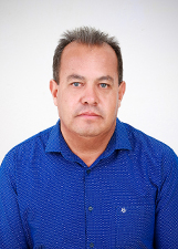 Foto oficial de Nei