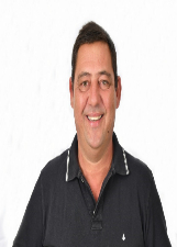 Foto oficial de Luciano Abranches