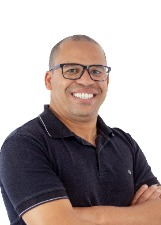 Foto oficial de Roney