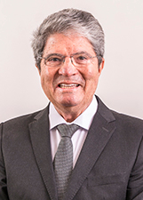 Foto oficial de Zelinho