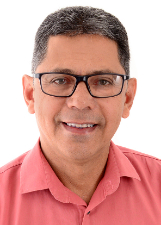 Foto oficial de Preto