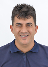 Foto oficial de Léo do Depósito