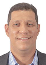 Foto oficial de Dennis Renato Renatinho