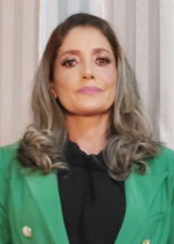 Foto oficial de Leninha da Saúde
