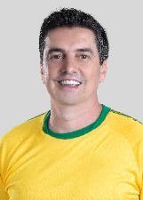 Foto oficial de Giulliano Tibá