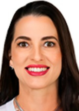 Foto oficial de Thais Tambelline