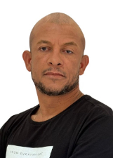 Foto oficial de Eli Pereira