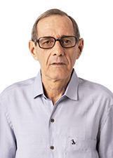 Foto oficial de Carlinhos