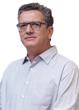 Foto oficial de Luis Ricardo Bomba