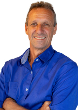Foto oficial de Chico da Dina