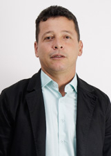 Foto oficial de Leo de Gloria