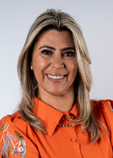 Foto oficial de Suzana