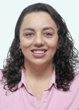 Foto oficial de Taís Tânia