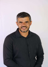 Foto oficial de Thiaguinho